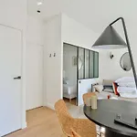 Superb 1br Flat 10 Min From Bon Marche Rive Gauche Apartament